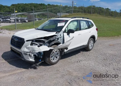 2023 Subaru Forester z USA, uszkodzony, nr VIN JF2SKACC9PH437698